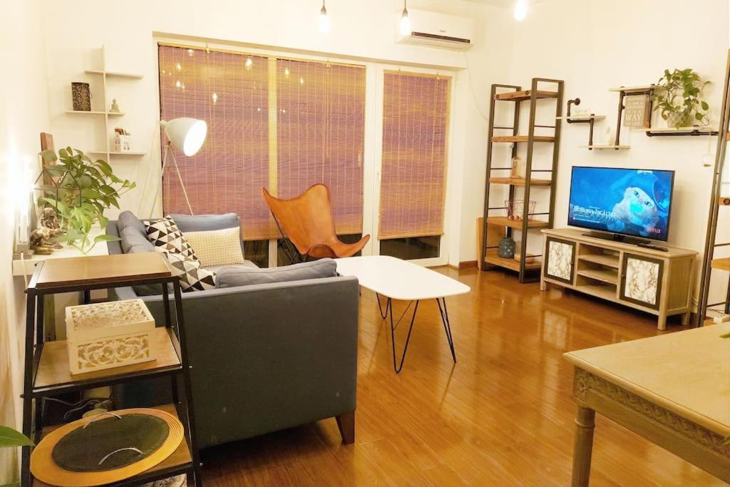 Cosy Boutique 61 Sqm Apartment - Private Parking - Ten Blocks Residence Bukarest Eksteriør billede