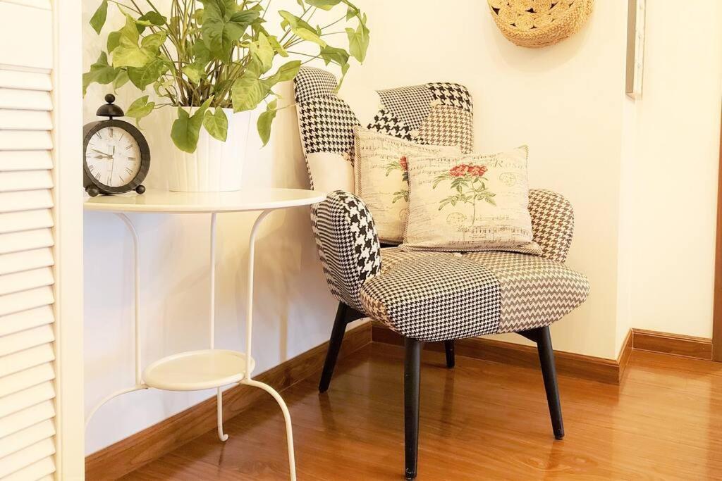 Cosy Boutique 61 Sqm Apartment - Private Parking - Ten Blocks Residence Bukarest Eksteriør billede